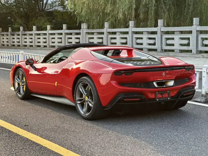 2022 Ferrari 296 с пробегом 3 000 км
