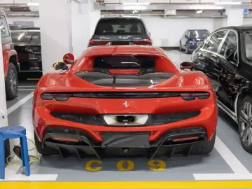 2021 Ferrari 296 с пробегом 5 300 км