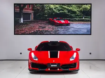 2015 Ferrari 488 с пробегом 37 000 км