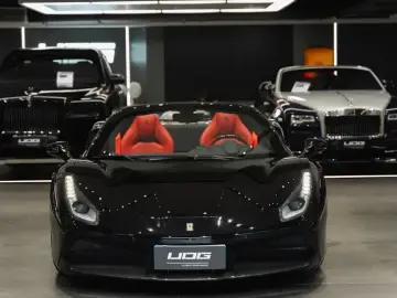 2015 Ferrari 488 с пробегом 40 000 км