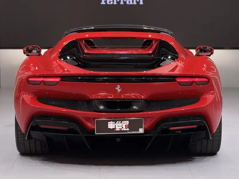 2022 Ferrari 296 с пробегом 2 900 км