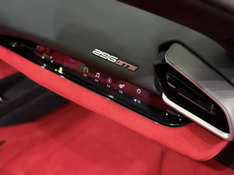 2022 Ferrari 296 с пробегом 2 900 км