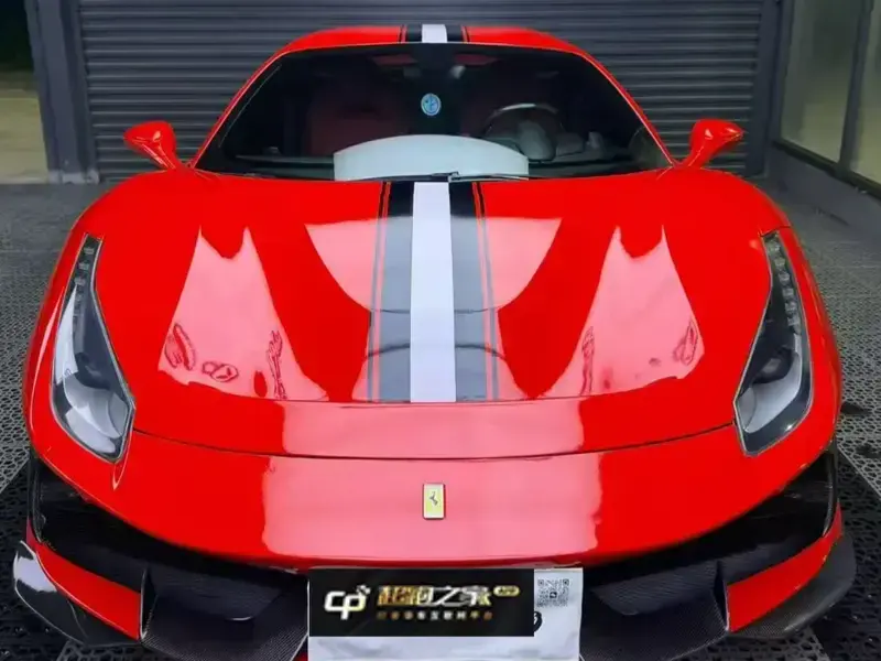 2015 Ferrari 488 с пробегом 30 000 км