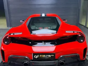 2015 Ferrari 488 с пробегом 30 000 км