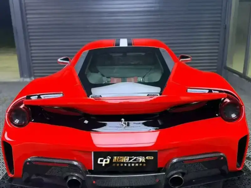 2015 Ferrari 488 с пробегом 30 000 км