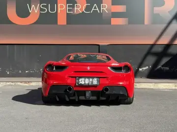 2015 Ferrari 488 с пробегом 41 000 км