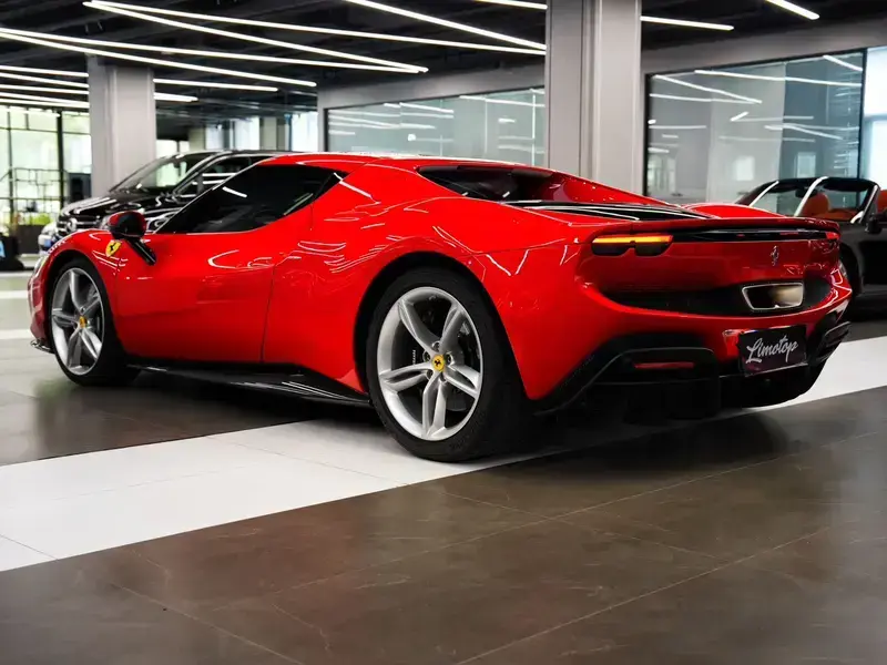 2021 Ferrari 296 с пробегом 7 000 км