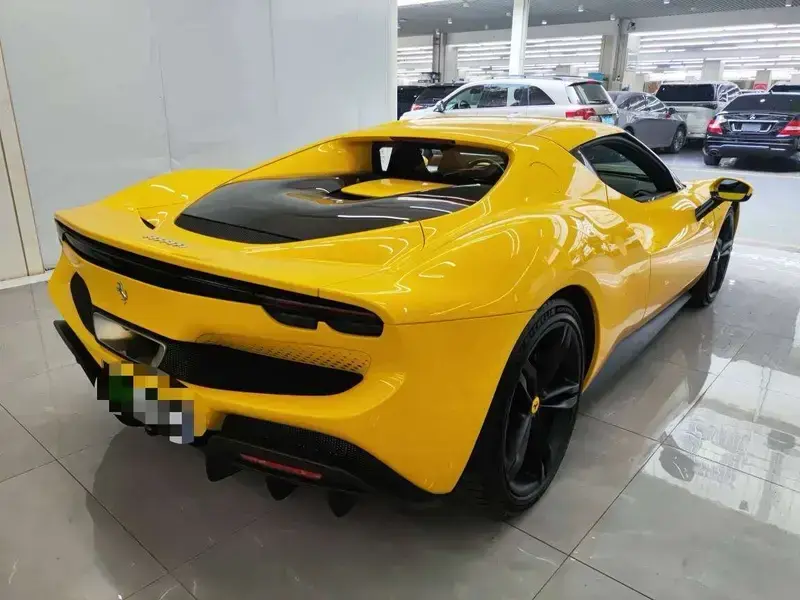 2021 Ferrari 296 с пробегом 9 500 км