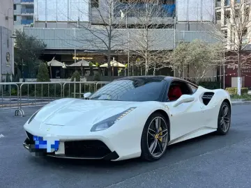 Ferrari 488