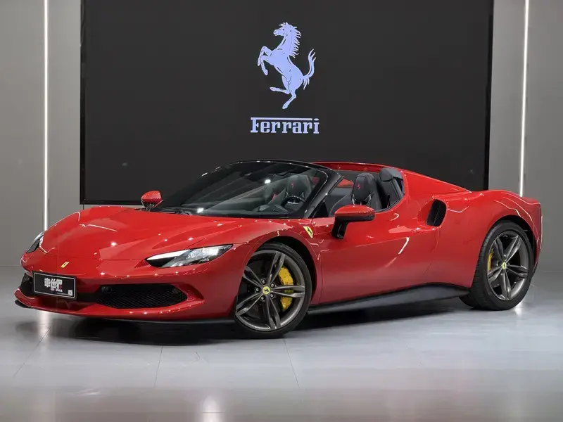 2022 Ferrari 296 с пробегом 1 300 км