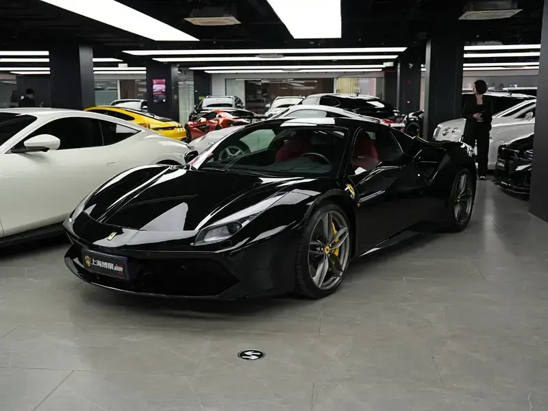 2015 Ferrari 488 с пробегом 24 000 км