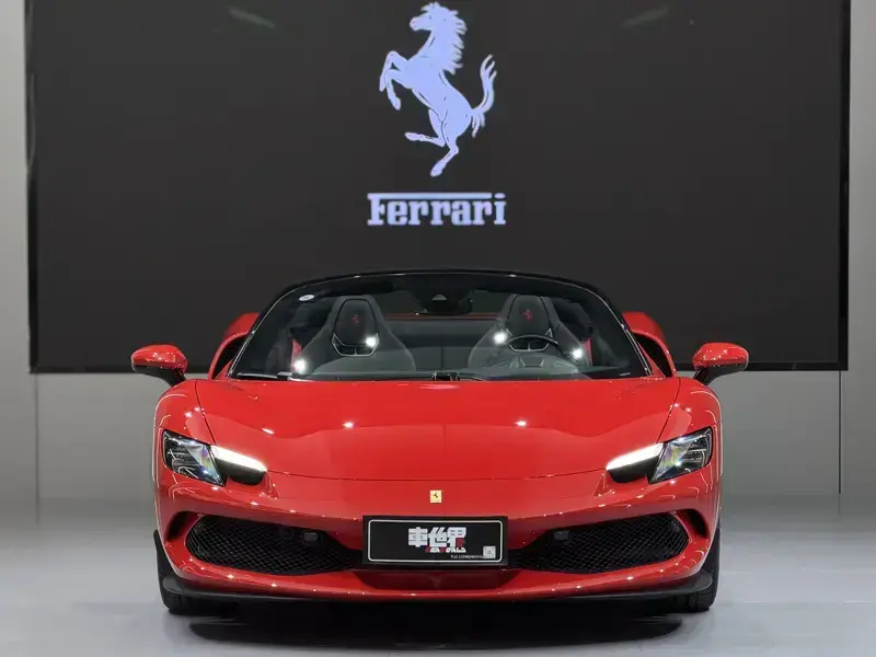 2022 Ferrari 296 с пробегом 1 300 км