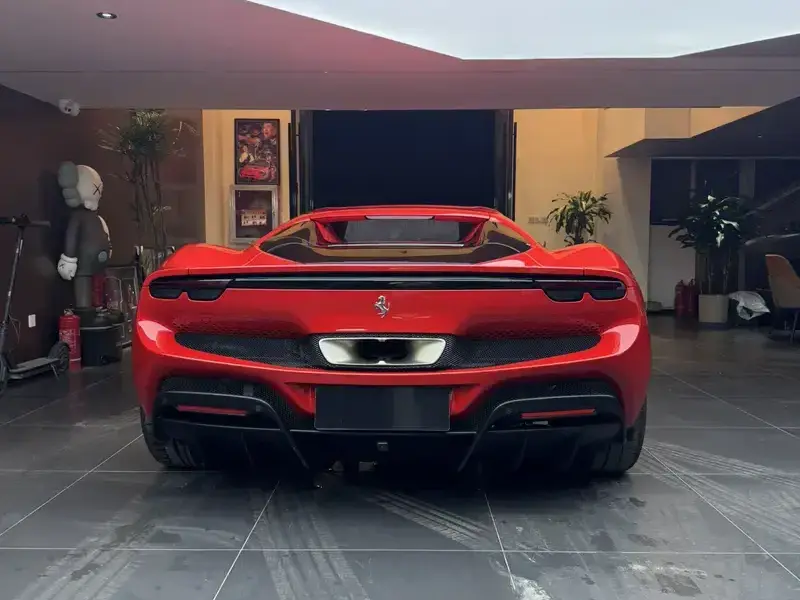 2022 Ferrari 296 с пробегом 13 000 км
