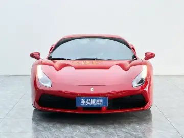 2015 Ferrari 488 с пробегом 18 400 км