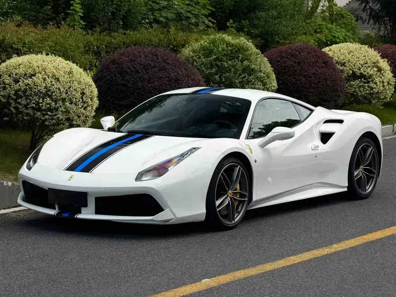 2015 Ferrari 488 с пробегом 21 000 км