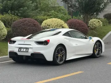 2015 Ferrari 488 с пробегом 21 000 км