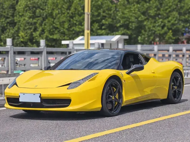 2011 Ferrari 458 с пробегом 41 000 км