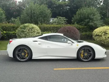 2015 Ferrari 488 с пробегом 21 000 км