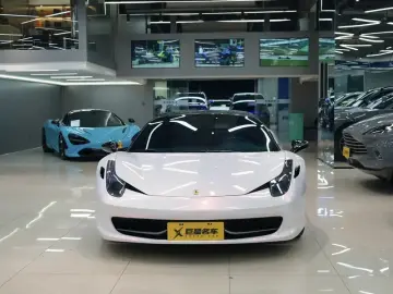 2011 Ferrari 458 с пробегом 65 000 км