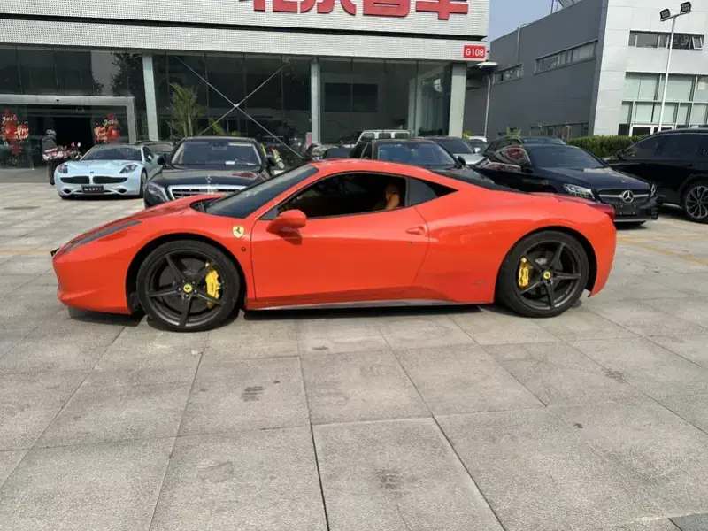 2011 Ferrari 458 с пробегом 64 000 км