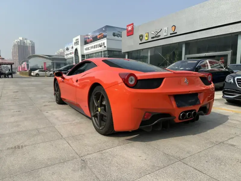 2011 Ferrari 458 с пробегом 64 000 км