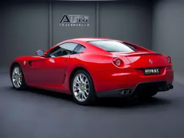 2006 Ferrari 599 с пробегом 38 000 км