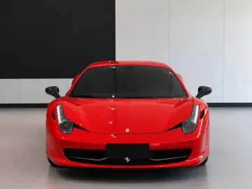 2011 Ferrari 458 с пробегом 16 000 км