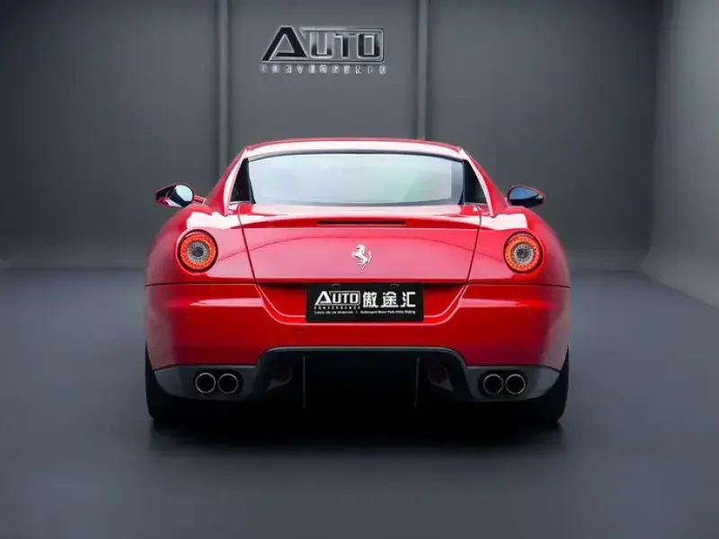 2006 Ferrari 599 с пробегом 38 000 км