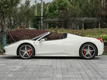 2013 Ferrari 458 с пробегом 49 000 км