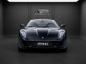 2006 Ferrari 599 с пробегом 47 000 км