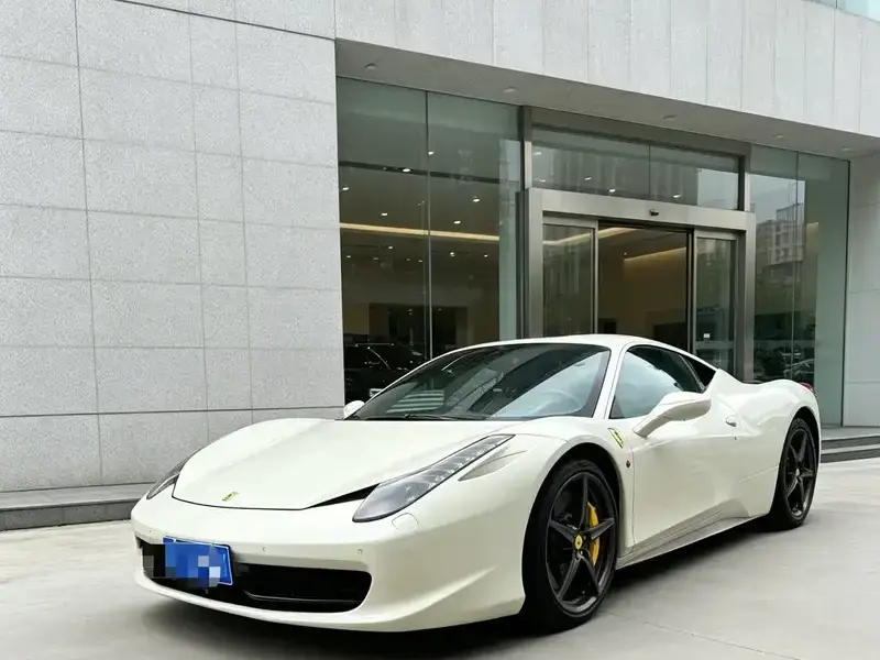 2011 Ferrari 458 с пробегом 26 000 км