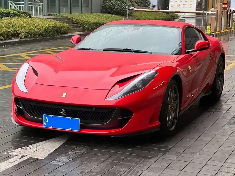 2017 Ferrari 812 с пробегом 19 000 км
