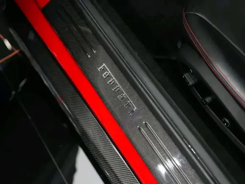 2017 Ferrari 812 с пробегом 28 000 км