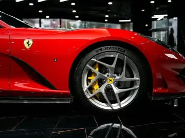 2017 Ferrari 812 с пробегом 28 000 км