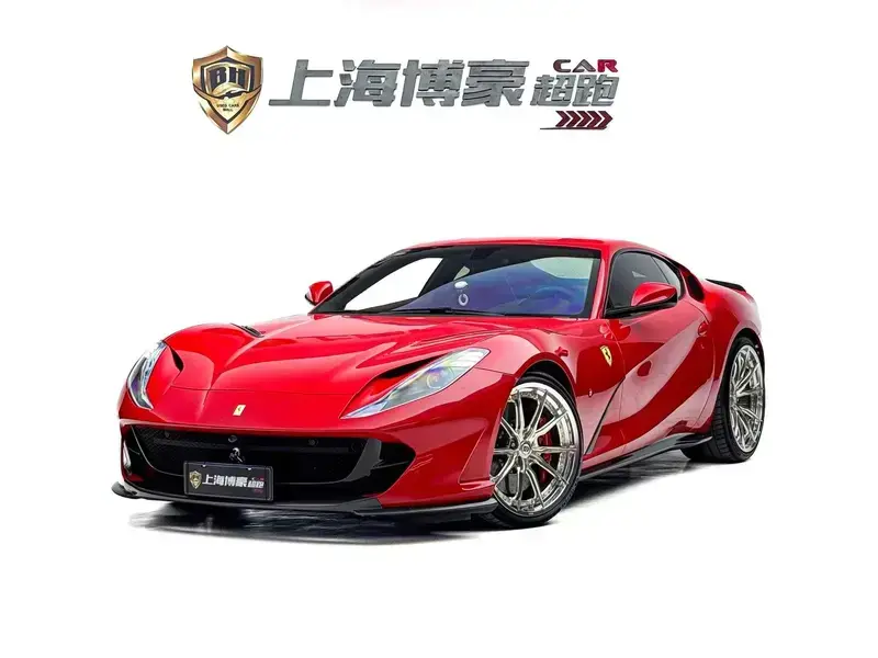 2017 Ferrari 812 с пробегом 12 800 км