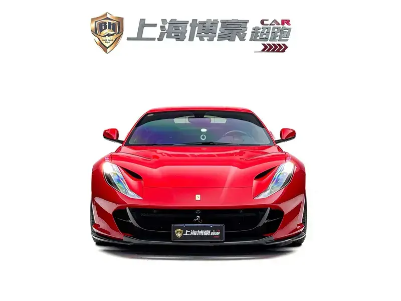 2017 Ferrari 812 с пробегом 12 800 км