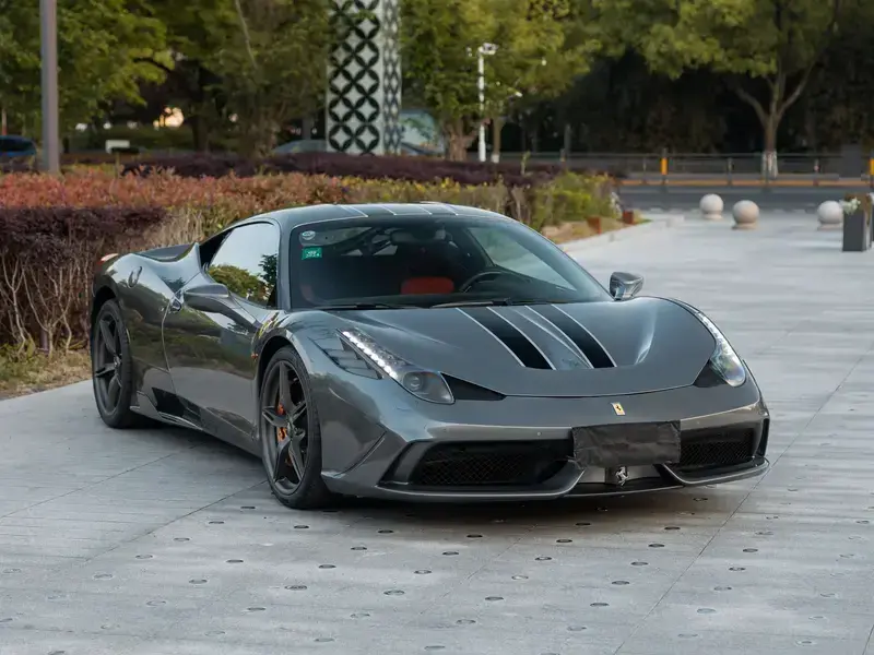 2014 Ferrari 458 с пробегом 40 000 км