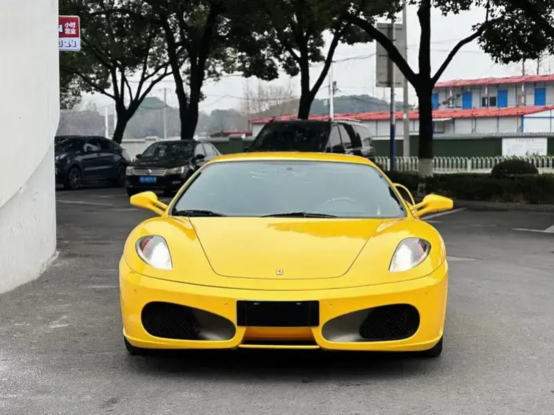 2005 Ferrari F430 с пробегом 64 000 км