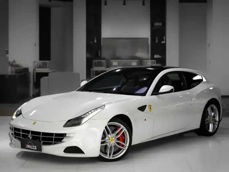 2012 Ferrari FF с пробегом 35 000 км