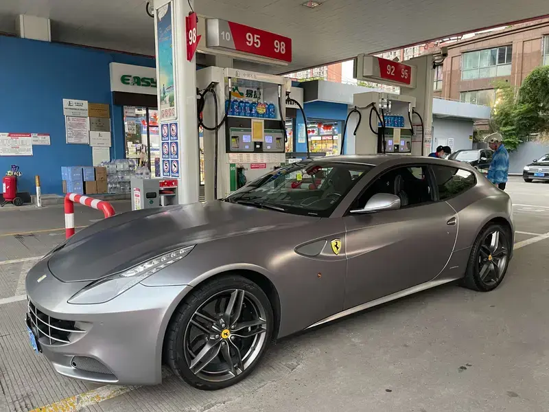 2012 Ferrari FF с пробегом 43 000 км