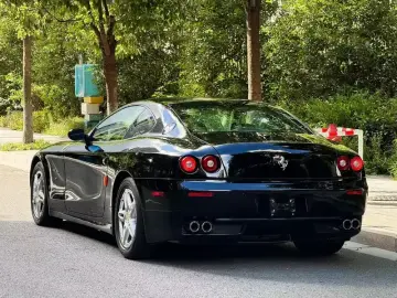 2005 Ferrari 612 с пробегом 11 000 км