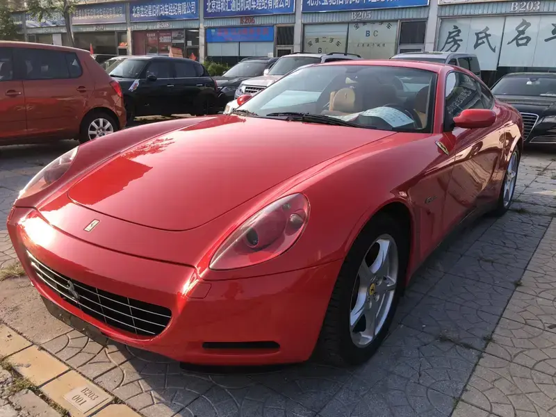 2005 Ferrari 612 с пробегом 40 000 км