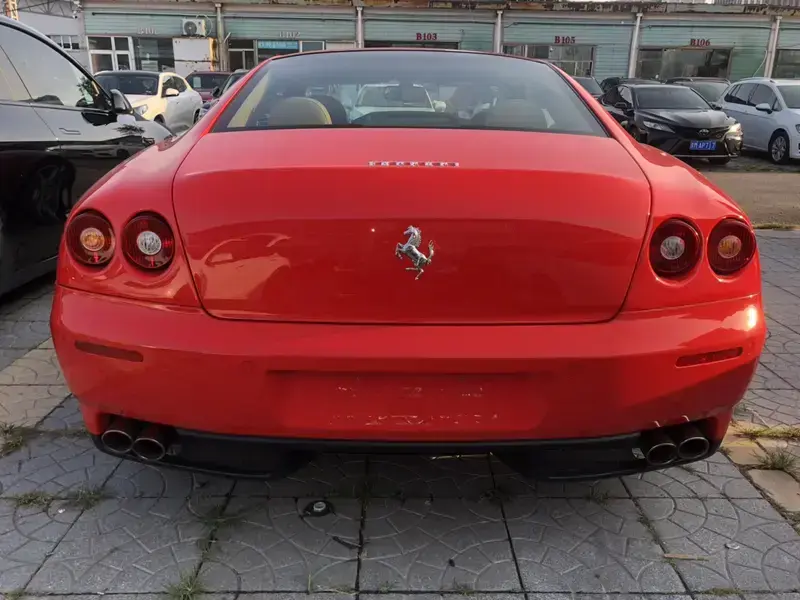 2005 Ferrari 612 с пробегом 40 000 км