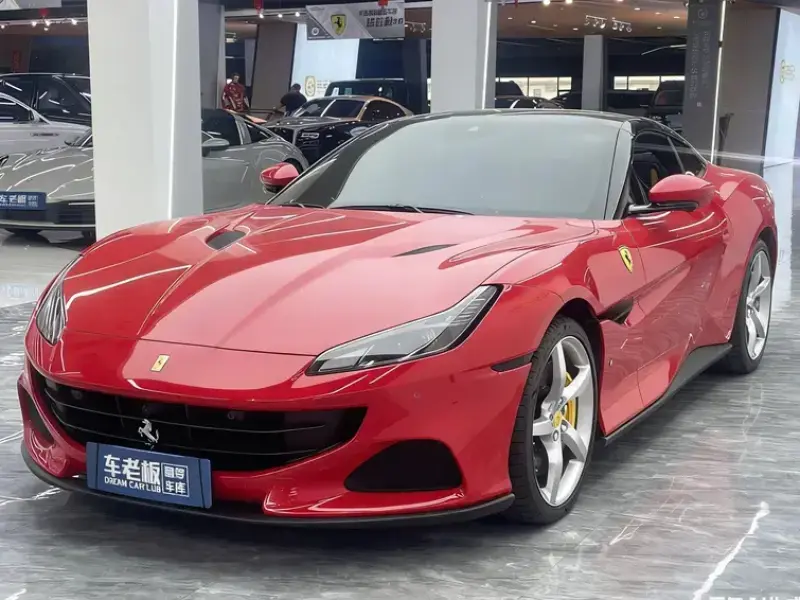 2021 Ferrari Portofino с пробегом 5 300 км