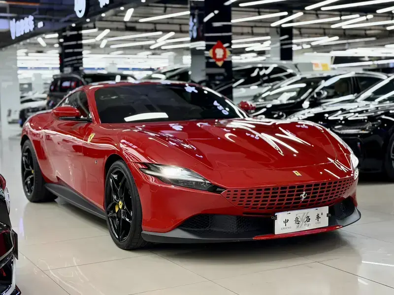 2020 Ferrari Roma с пробегом 14 000 км