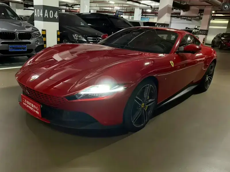 2020 Ferrari Roma с пробегом 8 000 км