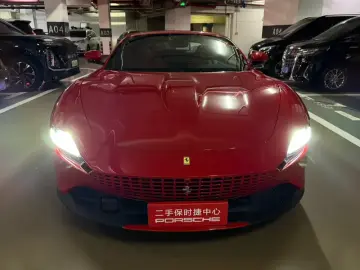 2020 Ferrari Roma с пробегом 8 000 км