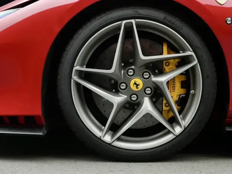2019 Ferrari F8 с пробегом 6 000 км