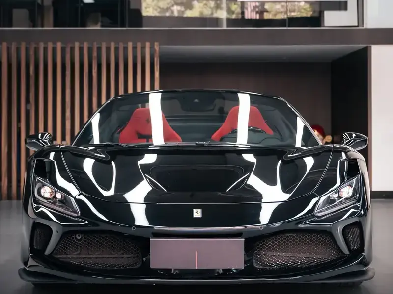 2020 Ferrari F8 с пробегом 18 000 км