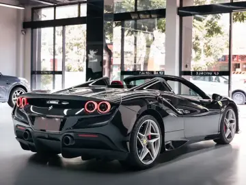 2020 Ferrari F8 с пробегом 18 000 км